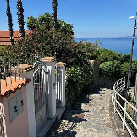 Comfortable Apartment In Maratea With Sea View 95 M² + Parking エクステリア 写真